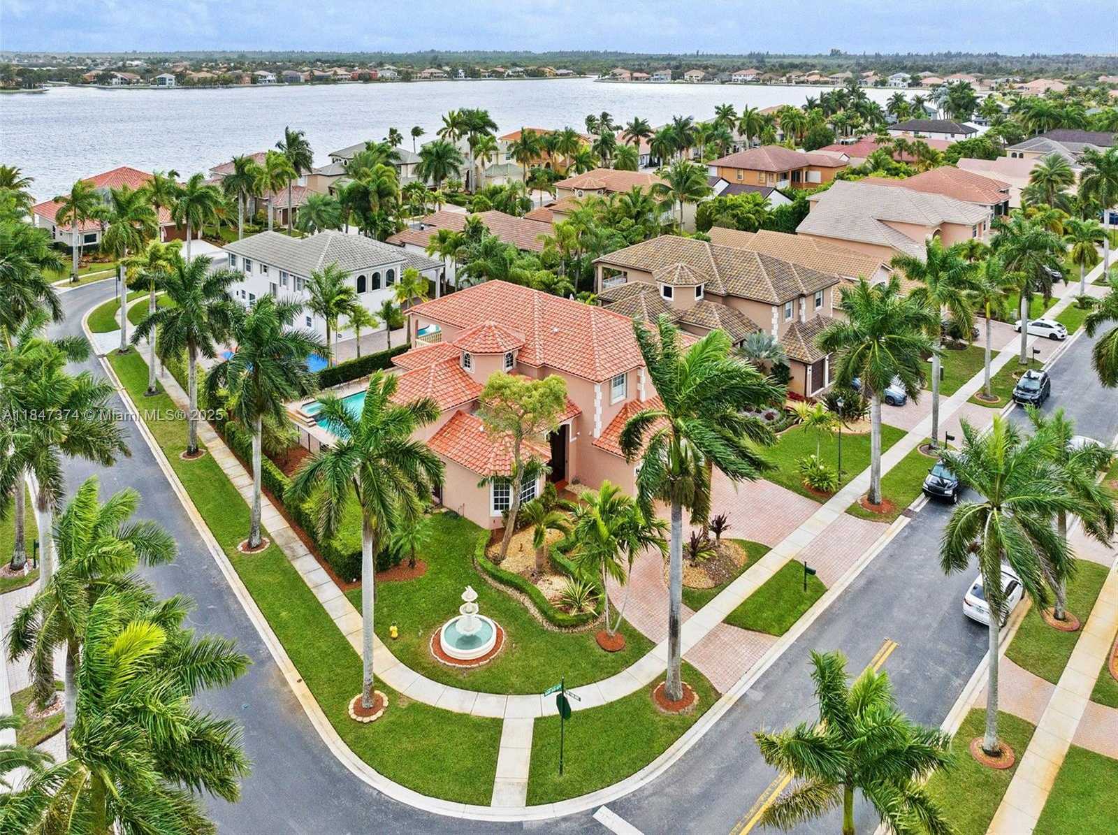 Small Image of 18900 SOUTH WEST 32ND CT, Miramar Number 4