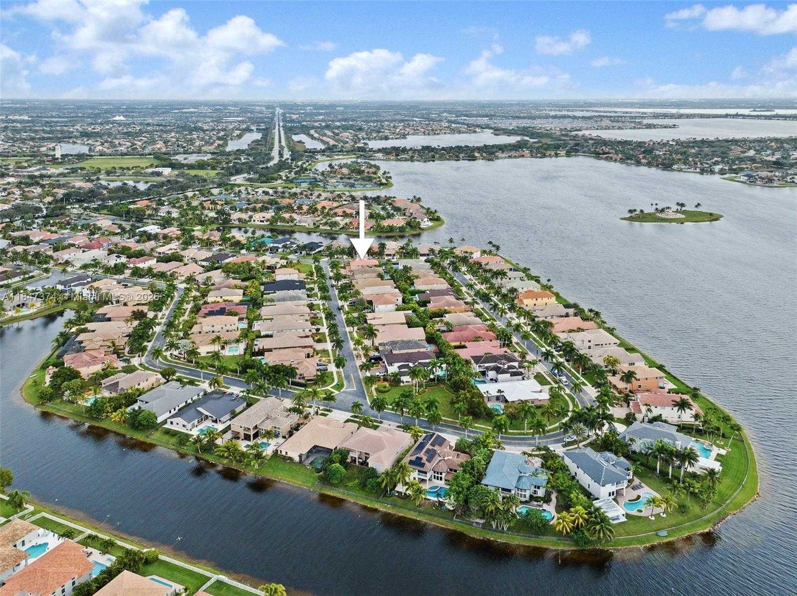 Small Image of 18900 SOUTH WEST 32ND CT, Miramar Number 42