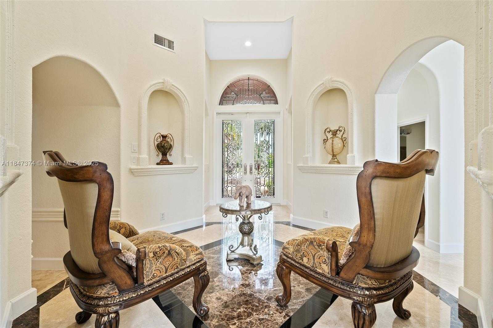 Small Image of 18900 SOUTH WEST 32ND CT, Miramar Number 7