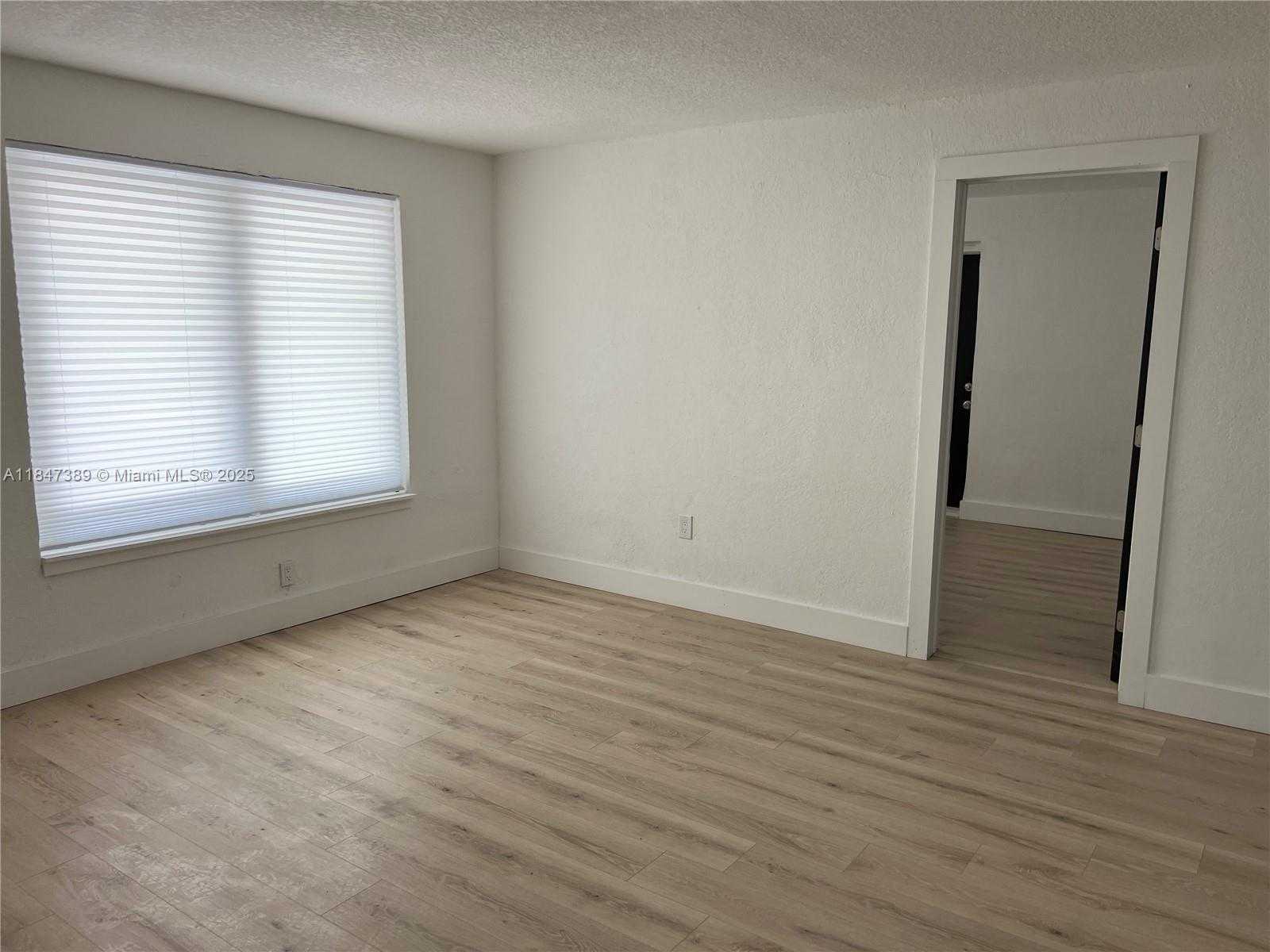 Small Image of 2251 NORTH WEST 171ST TER, Miami Gardens Number 13