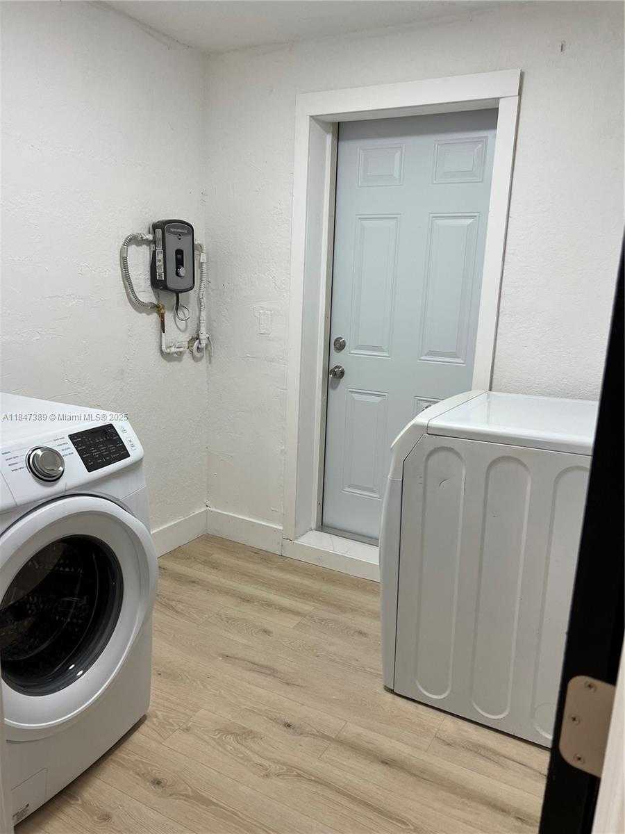 Small Image of 2251 NORTH WEST 171ST TER, Miami Gardens Number 21