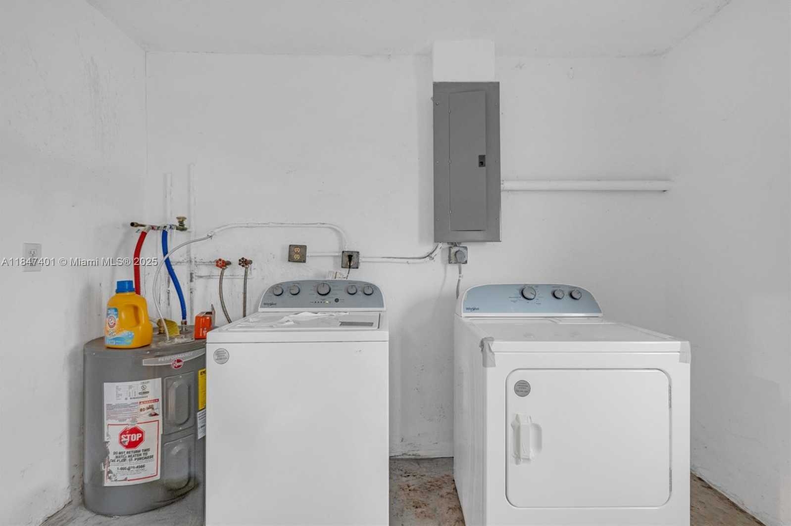 Small Image of 980 NORTH WEST 69 AVE, Margate Number 15