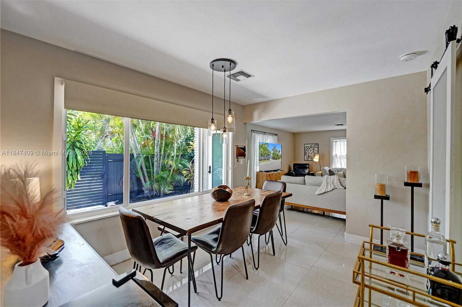 Small Image of 1401 NORTH EAST 5TH TER, Fort Lauderdale Number 15