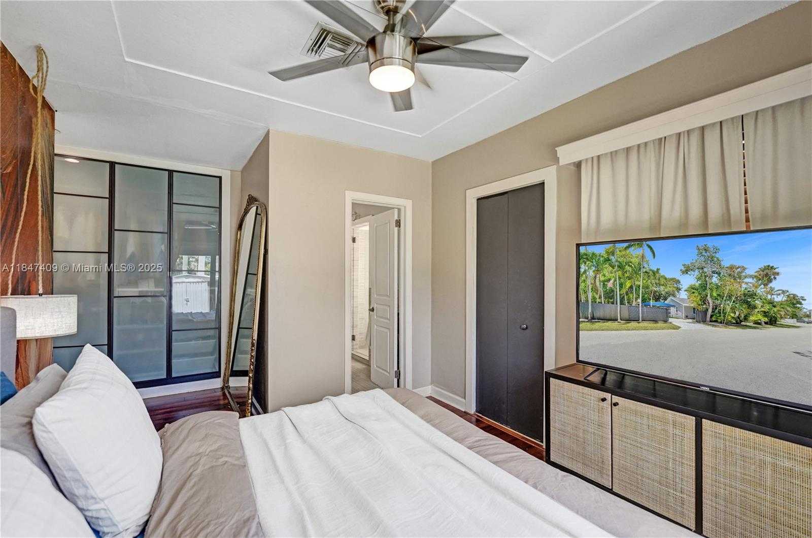 Small Image of 1401 NORTH EAST 5TH TER, Fort Lauderdale Number 28