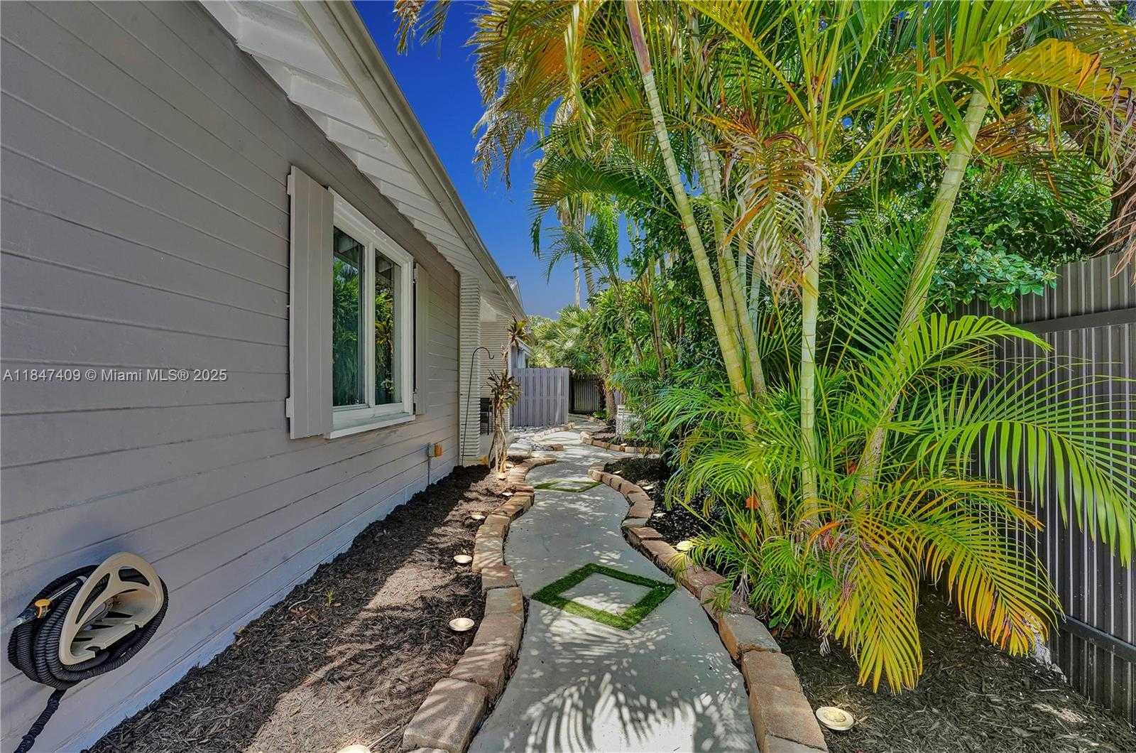 Small Image of 1401 NORTH EAST 5TH TER, Fort Lauderdale Number 56