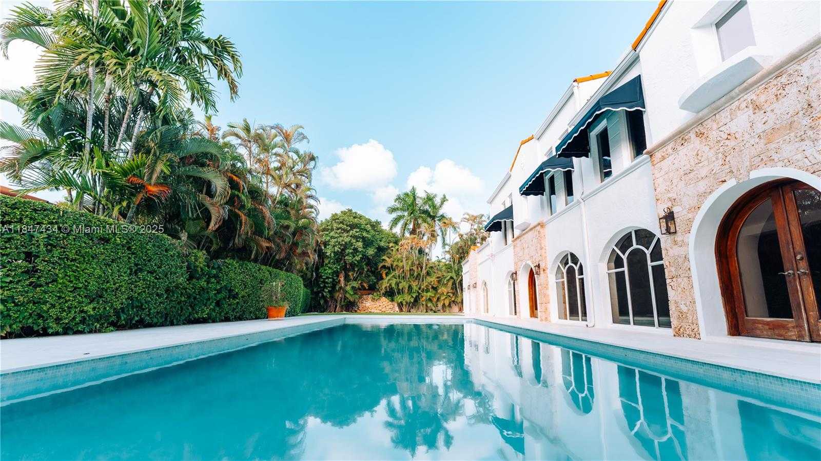 Small Image of 2525 INDIAN MOUND TRL, Coral Gables Number 13