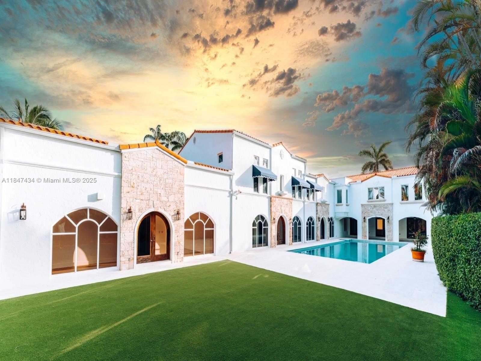 Small Image of 2525 INDIAN MOUND TRL, Coral Gables Number 7
