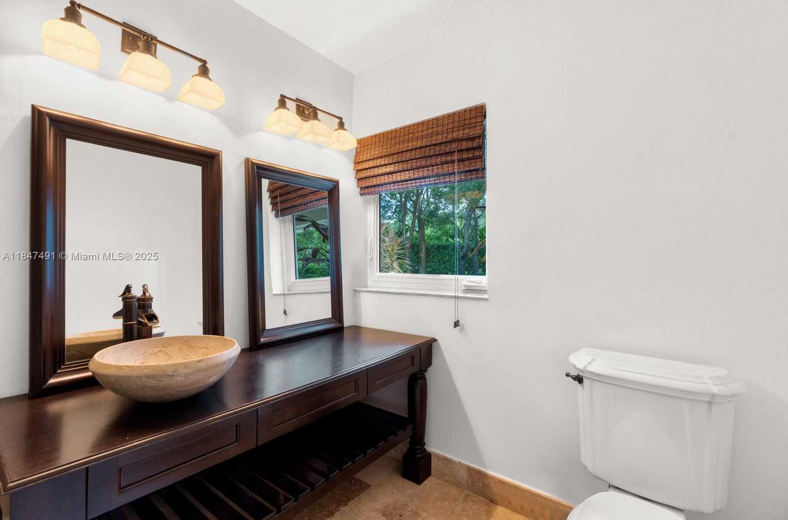 Small Image of 11855 SOUTH WEST 68TH CT, Pinecrest Number 22