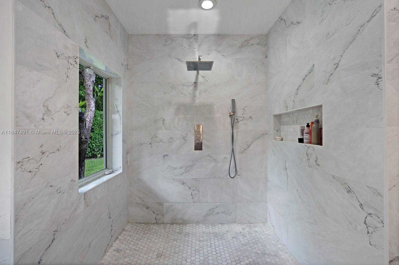 Small Image of 11855 SOUTH WEST 68TH CT, Pinecrest Number 32