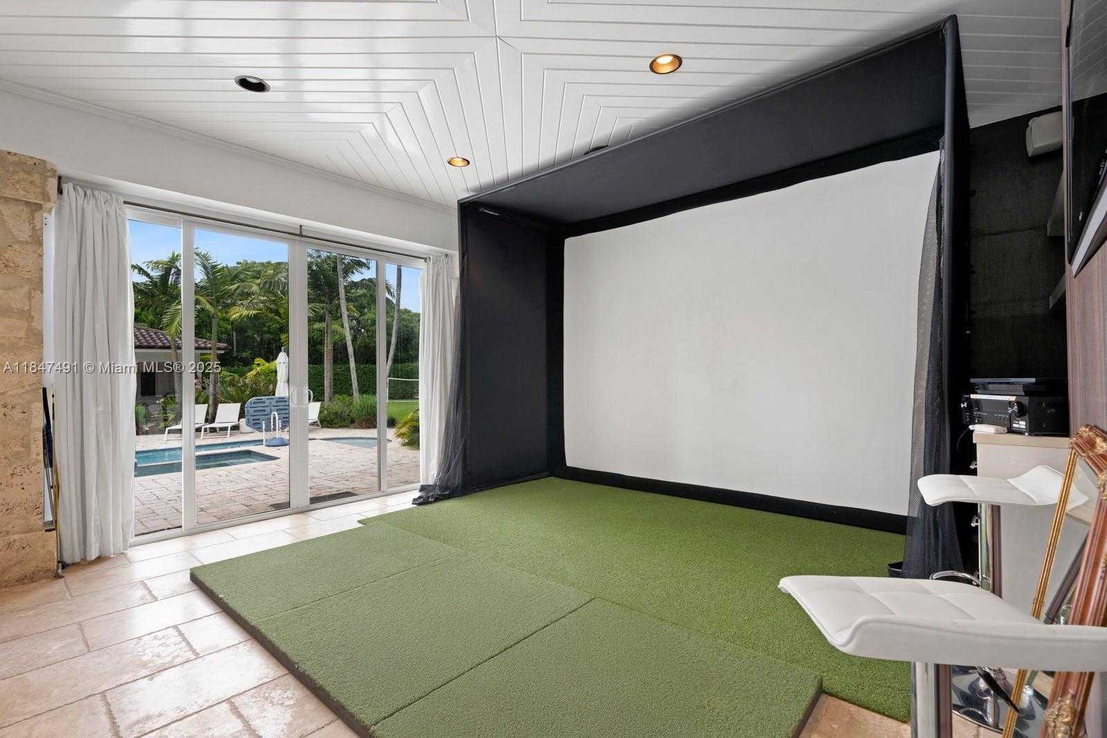 Small Image of 11855 SOUTH WEST 68TH CT, Pinecrest Number 33