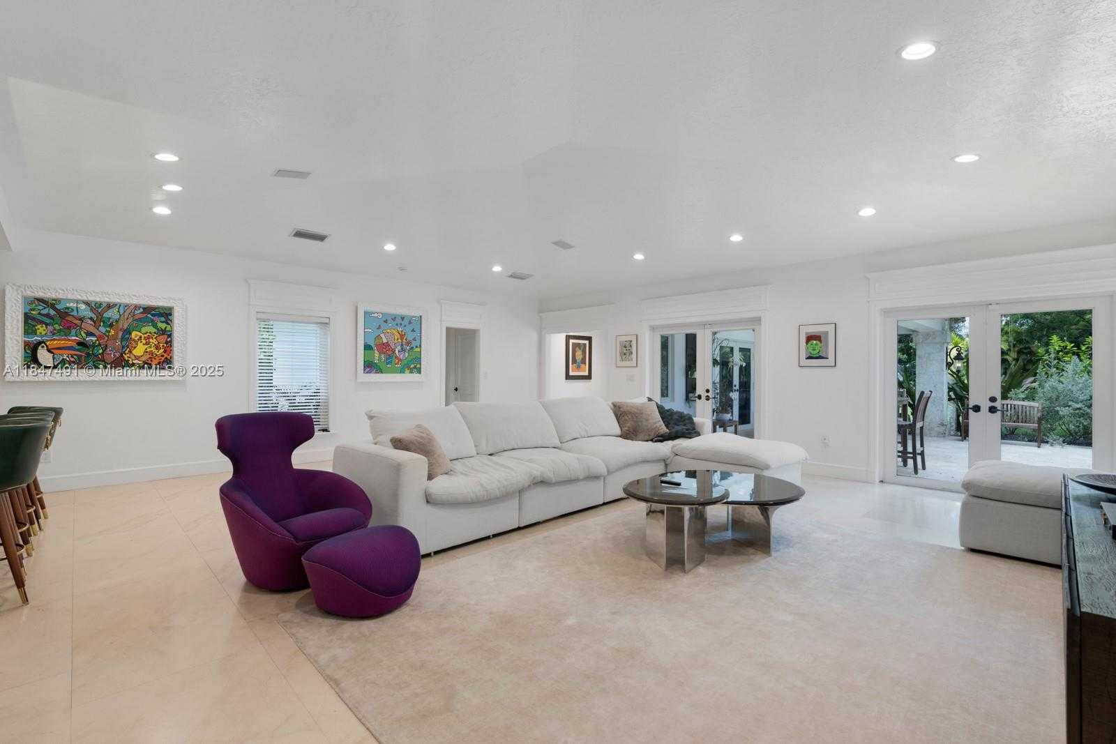 Small Image of 11855 SOUTH WEST 68TH CT, Pinecrest Number 42