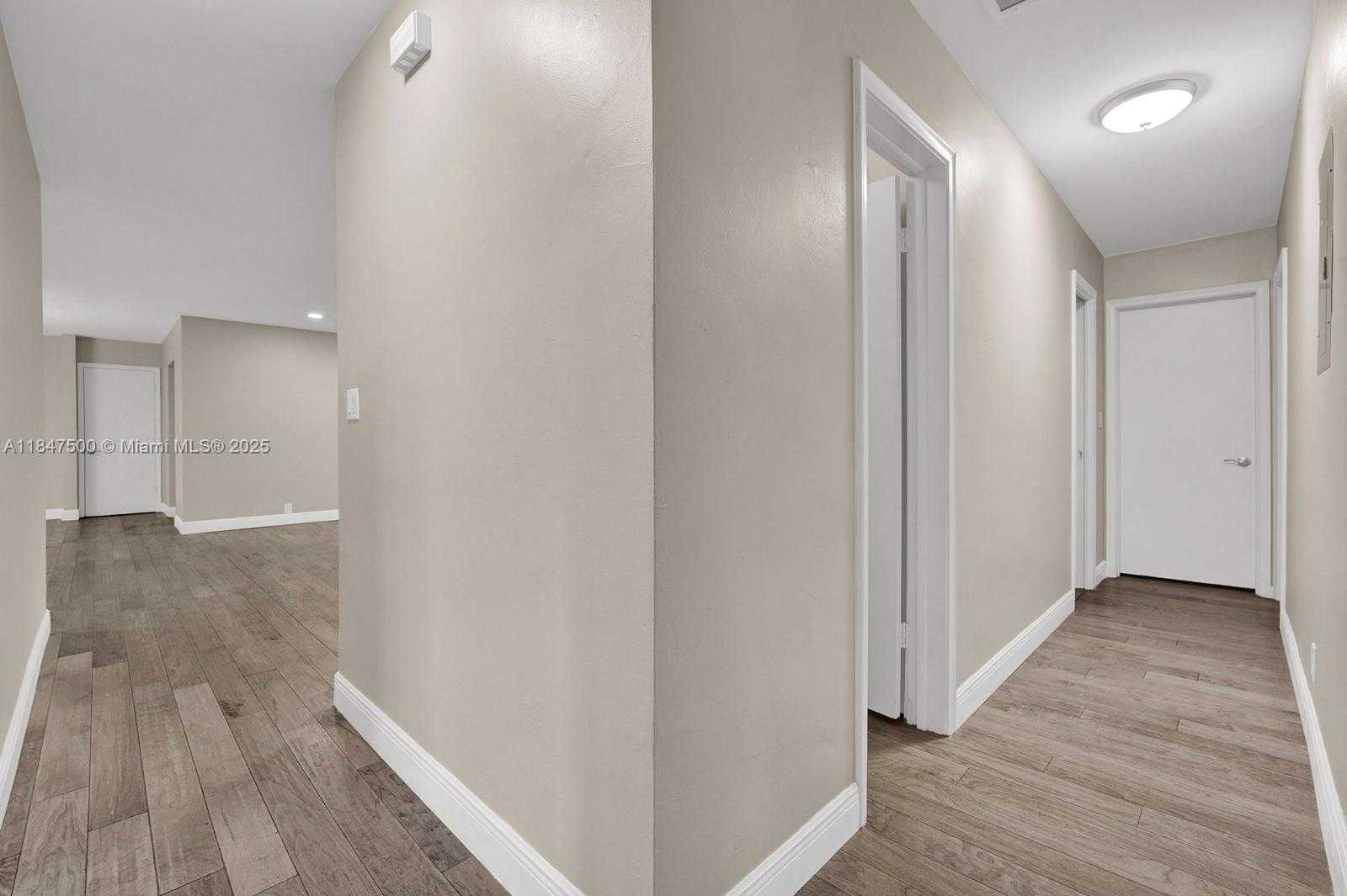 Small Image of 7491 SOUTH WEST 18TH ST, Plantation Number 27