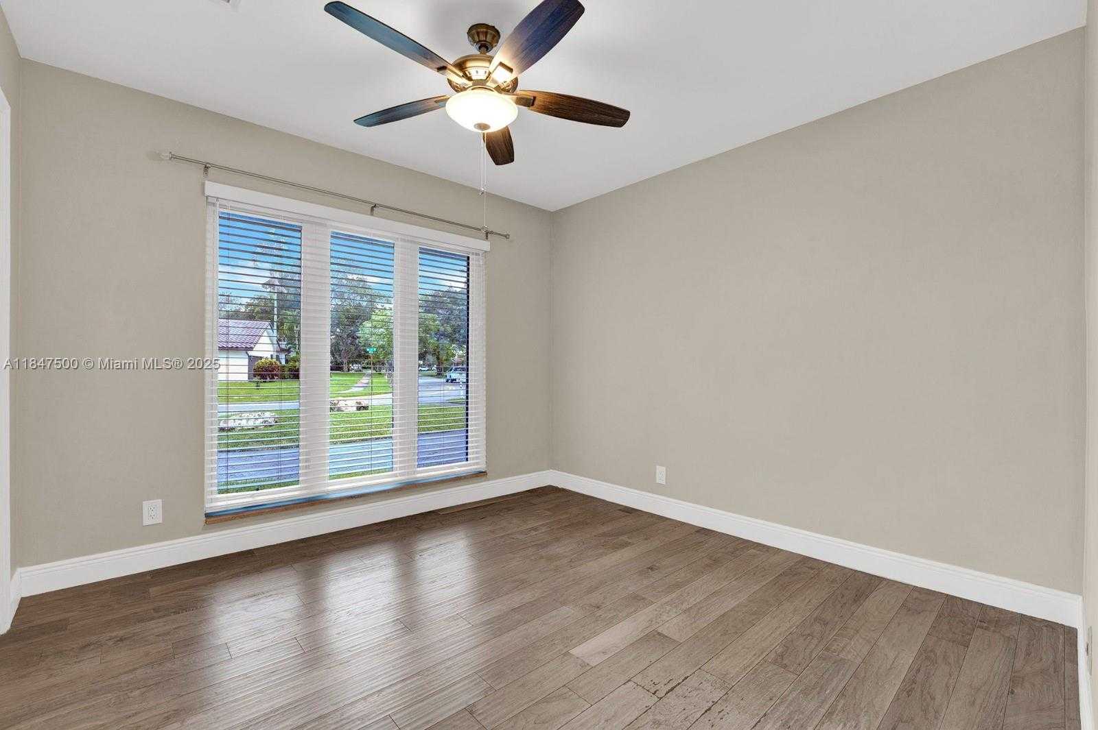 Small Image of 7491 SOUTH WEST 18TH ST, Plantation Number 29