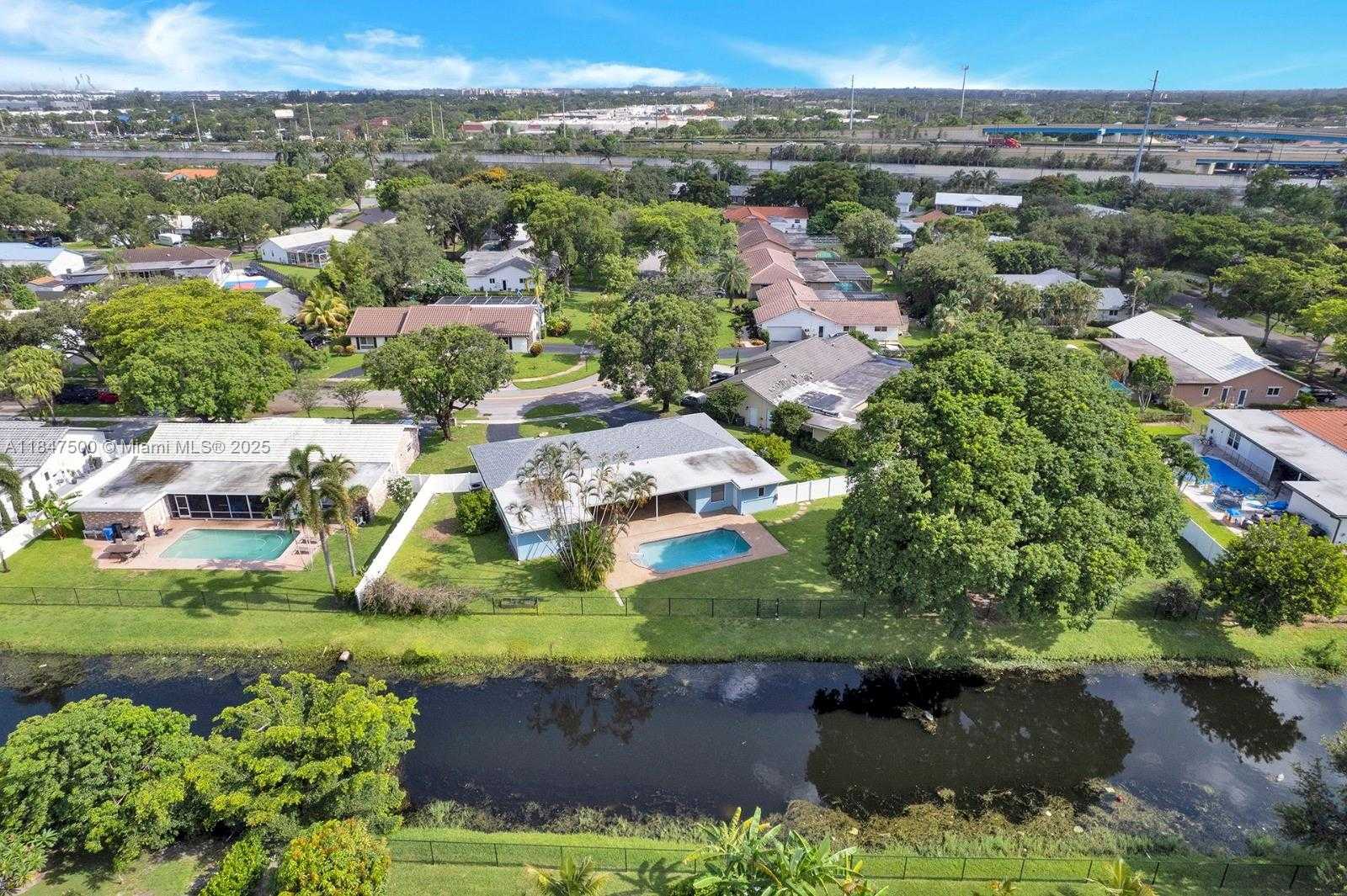 Small Image of 7491 SOUTH WEST 18TH ST, Plantation Number 44