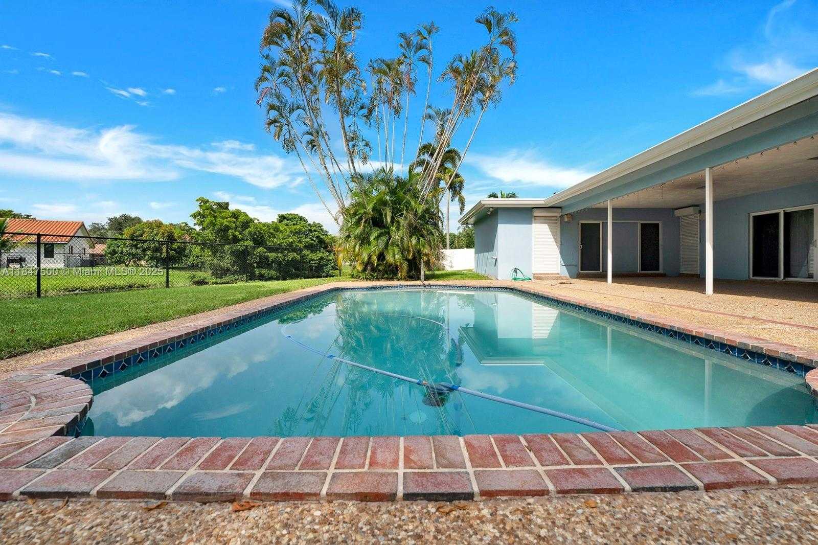 Small Image of 7491 SOUTH WEST 18TH ST, Plantation Number 46