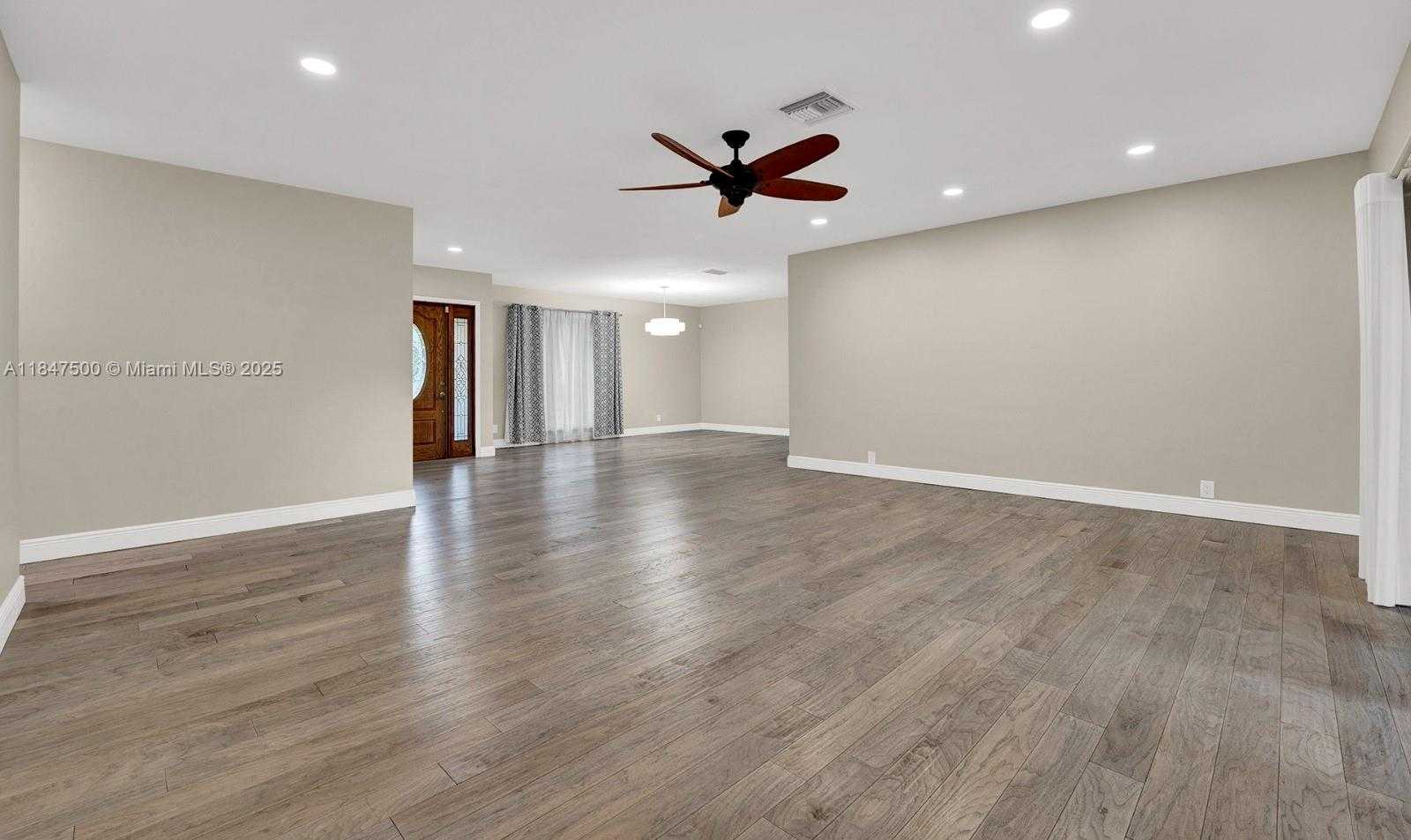 Small Image of 7491 SOUTH WEST 18TH ST, Plantation Number 6