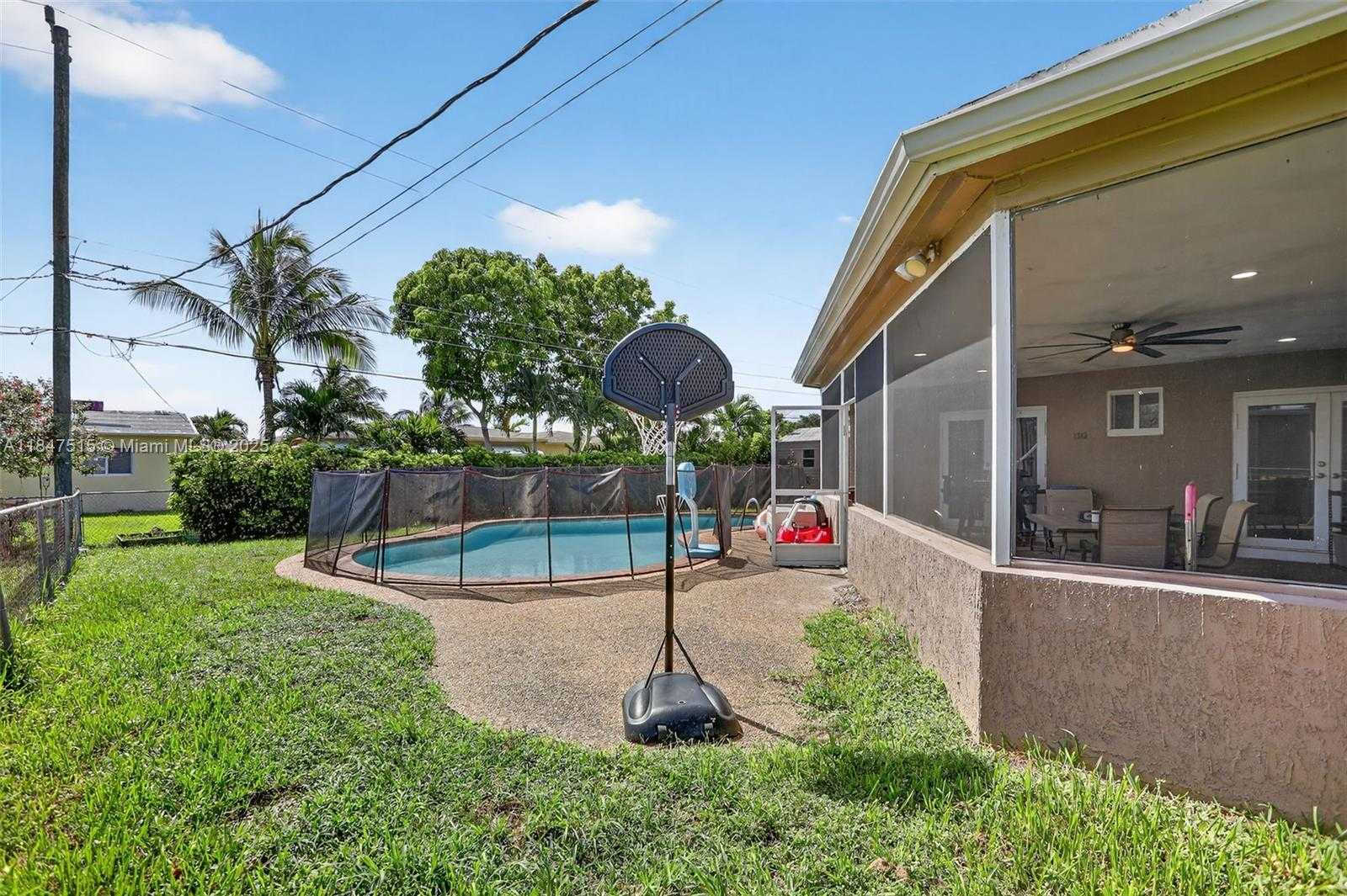 Small Image of 1055 NORTH WEST 66TH AVE, Margate Number 28
