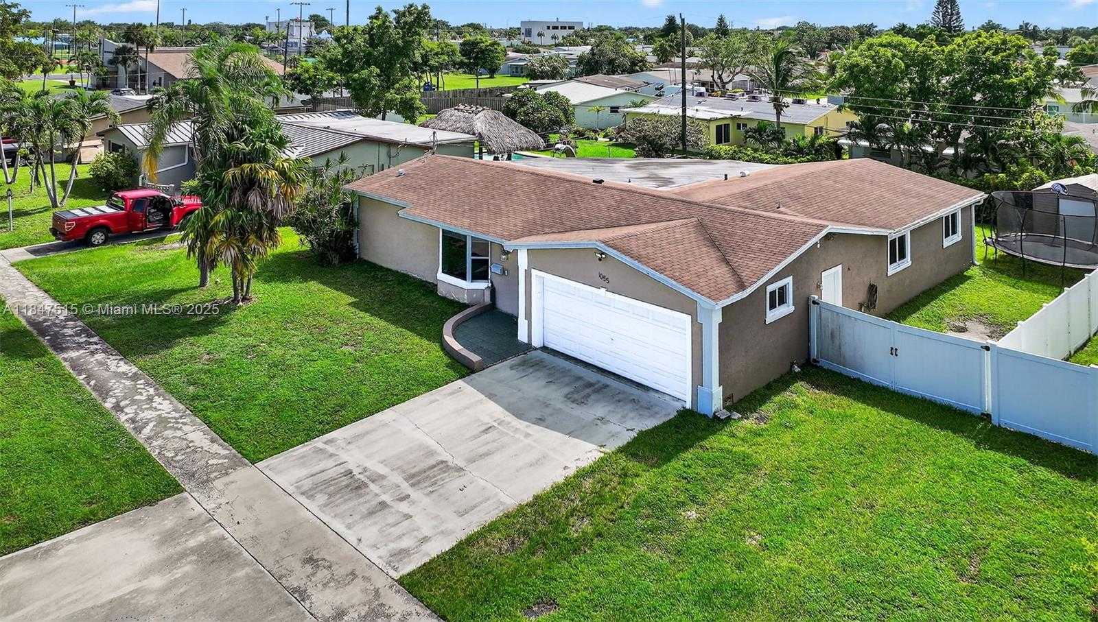 Small Image of 1055 NORTH WEST 66TH AVE, Margate Number 3