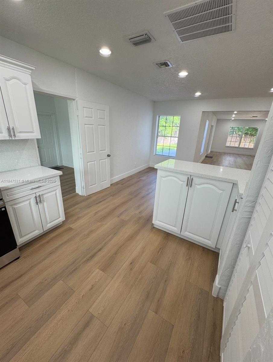 Small Image of 3241 NORTH WEST 4TH ST, Lauderhill Number 46