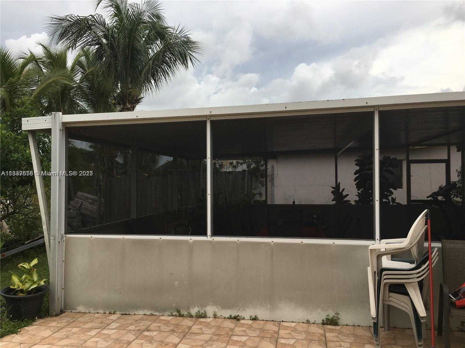 Small Image of 3600 EAST SHORE RD, Miramar Number 4