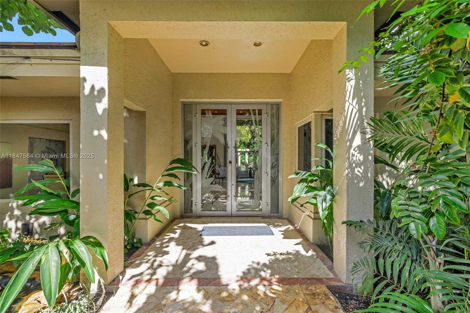 Small Image of 21034 ROSEDOWN CT, Boca Raton Number 3