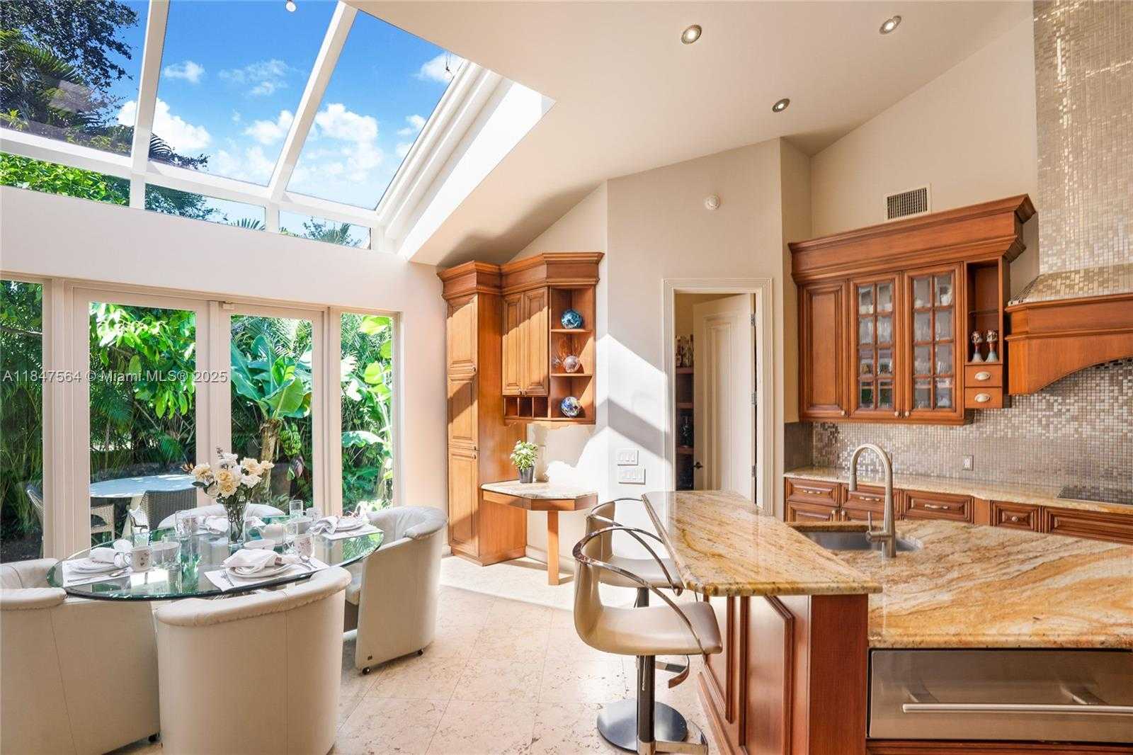 Small Image of 21034 ROSEDOWN CT, Boca Raton Number 9