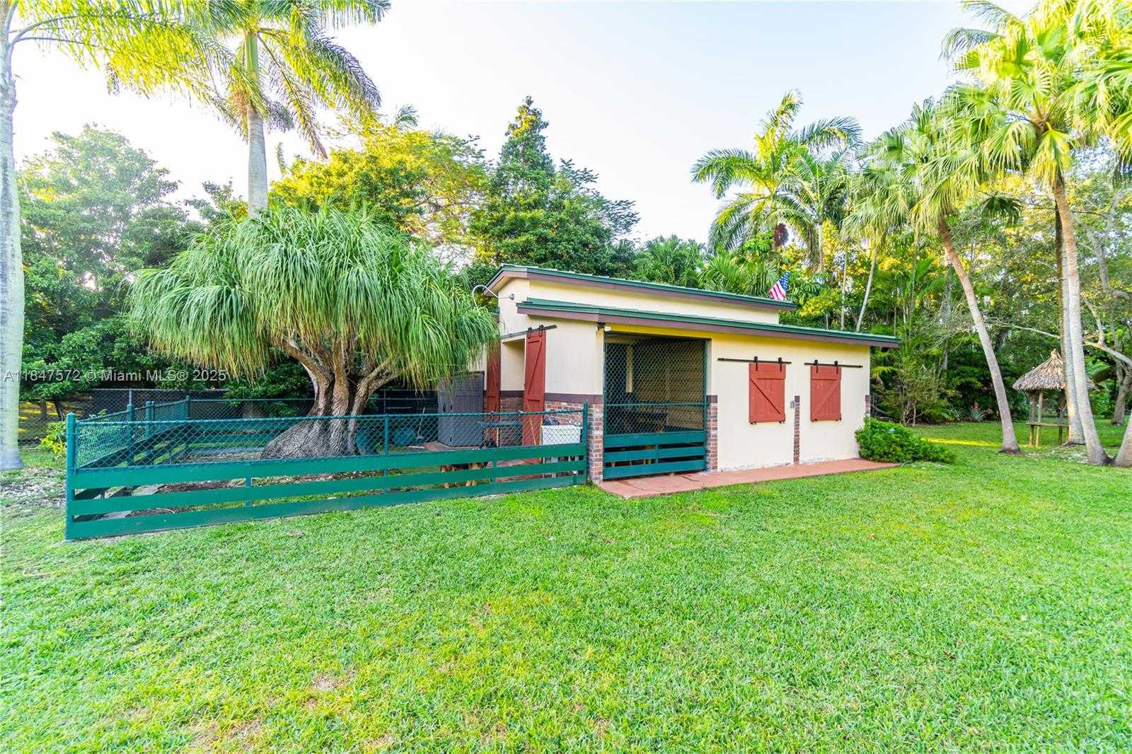 Small Image of 18200 SOUTH WEST 296TH ST, Homestead Number 33
