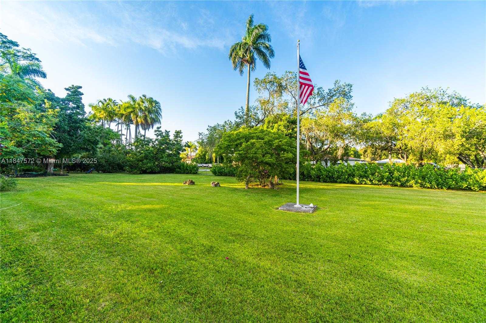 Small Image of 18200 SOUTH WEST 296TH ST, Homestead Number 47
