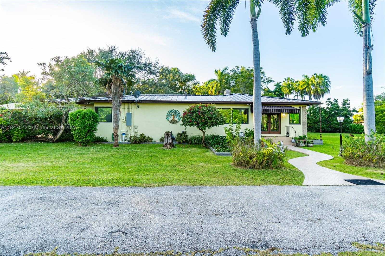 Small Image of 18200 SOUTH WEST 296TH ST, Homestead Number 52