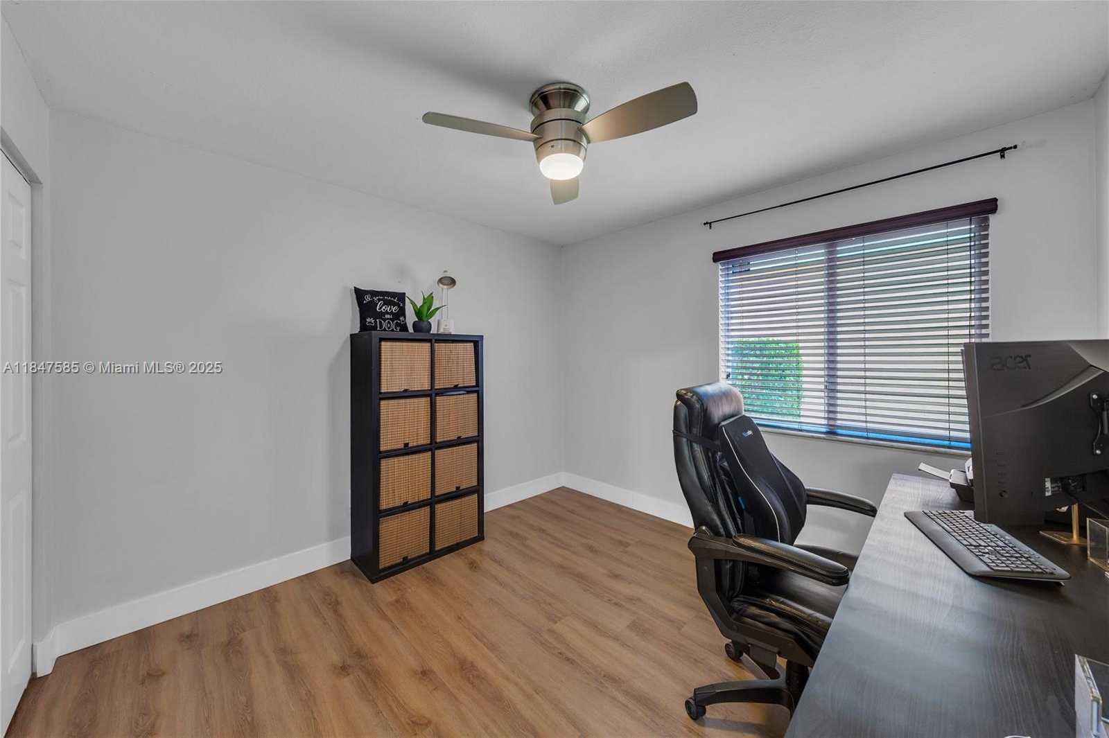 Small Image of 14682 VISTA LUNA DR, Davie Number 25