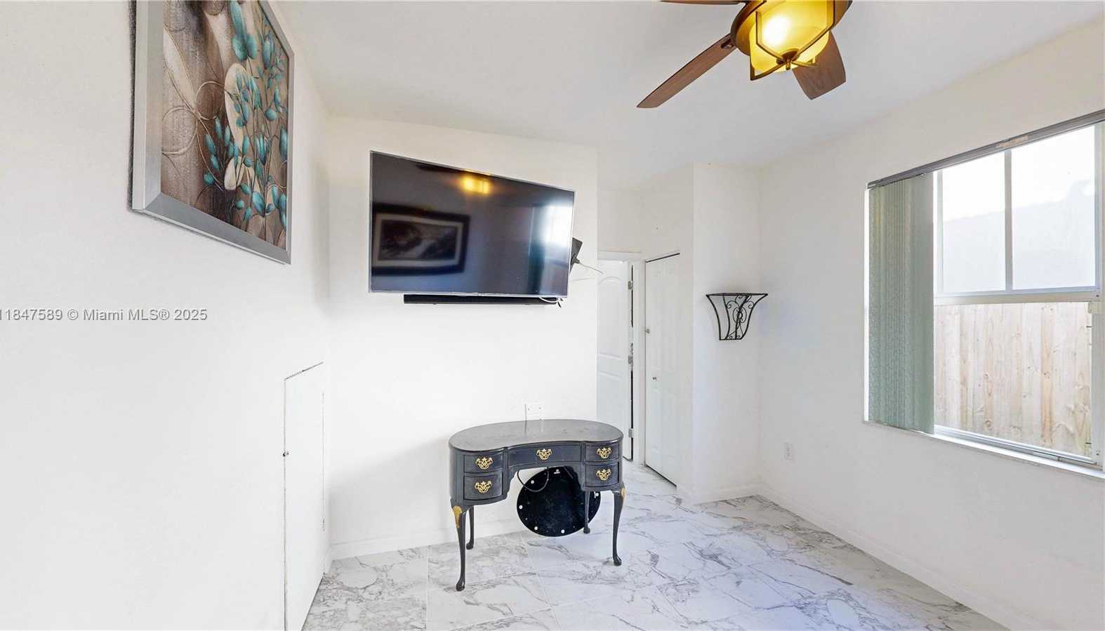 Small Image of 11669 SOUTH WEST 247TH ST, Homestead Number 21
