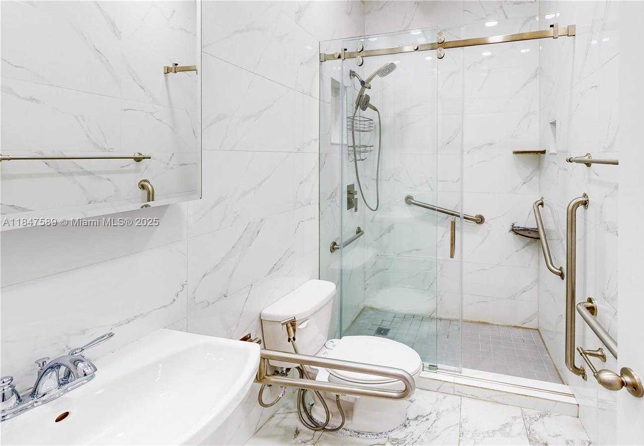 Small Image of 11669 SOUTH WEST 247TH ST, Homestead Number 24