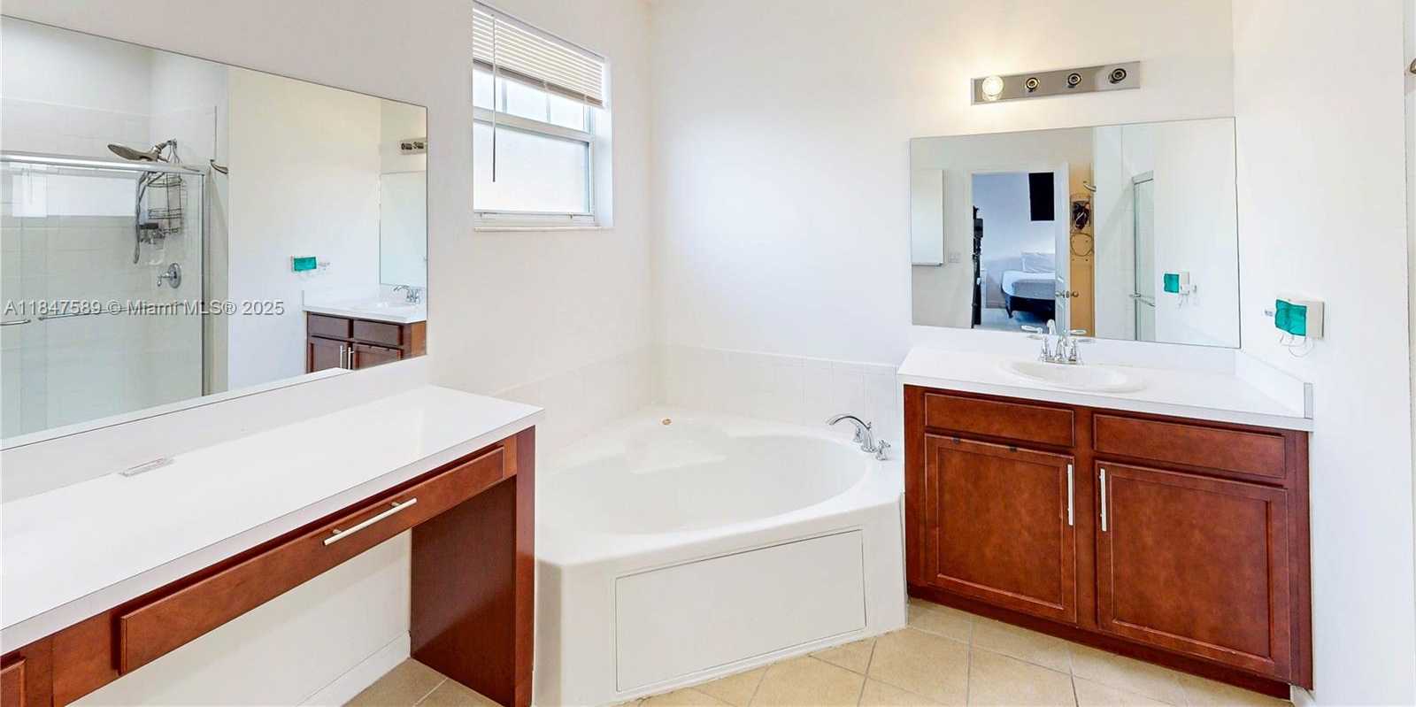 Small Image of 11669 SOUTH WEST 247TH ST, Homestead Number 35