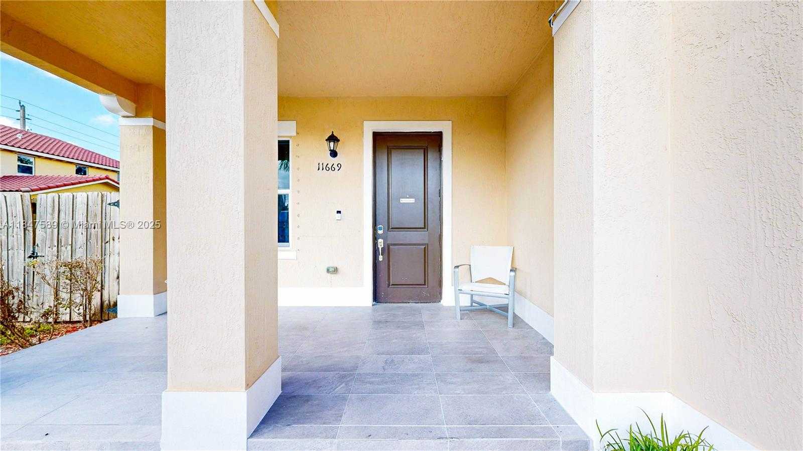 Small Image of 11669 SOUTH WEST 247TH ST, Homestead Number 4