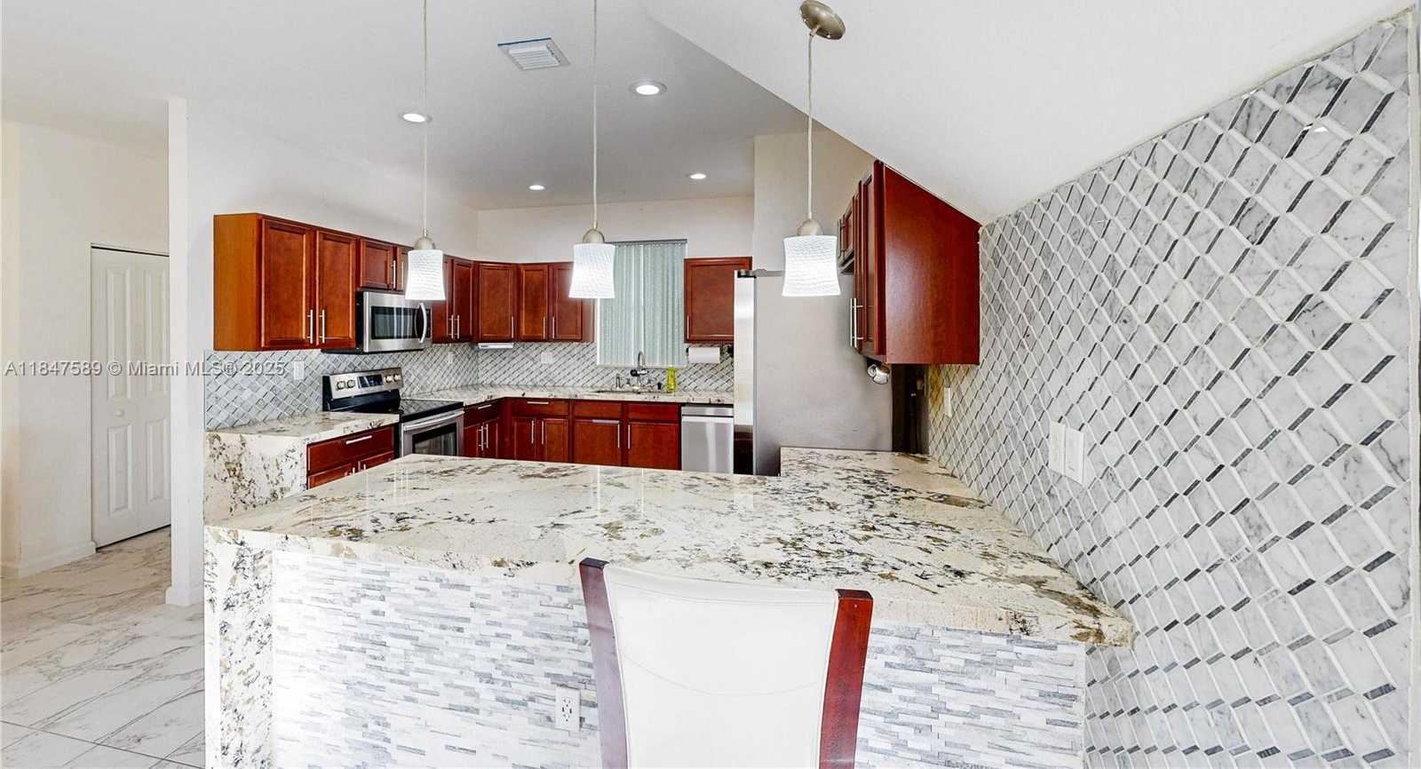 Small Image of 11669 SOUTH WEST 247TH ST, Homestead Number 9
