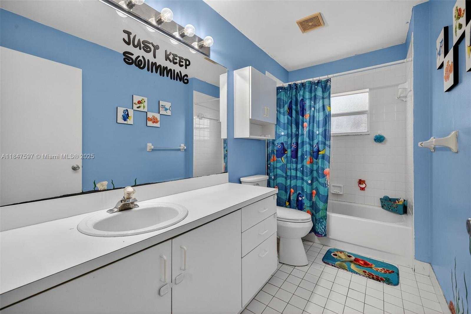 Small Image of 4201 SOUTH WEST 78TH DR, Davie Number 27