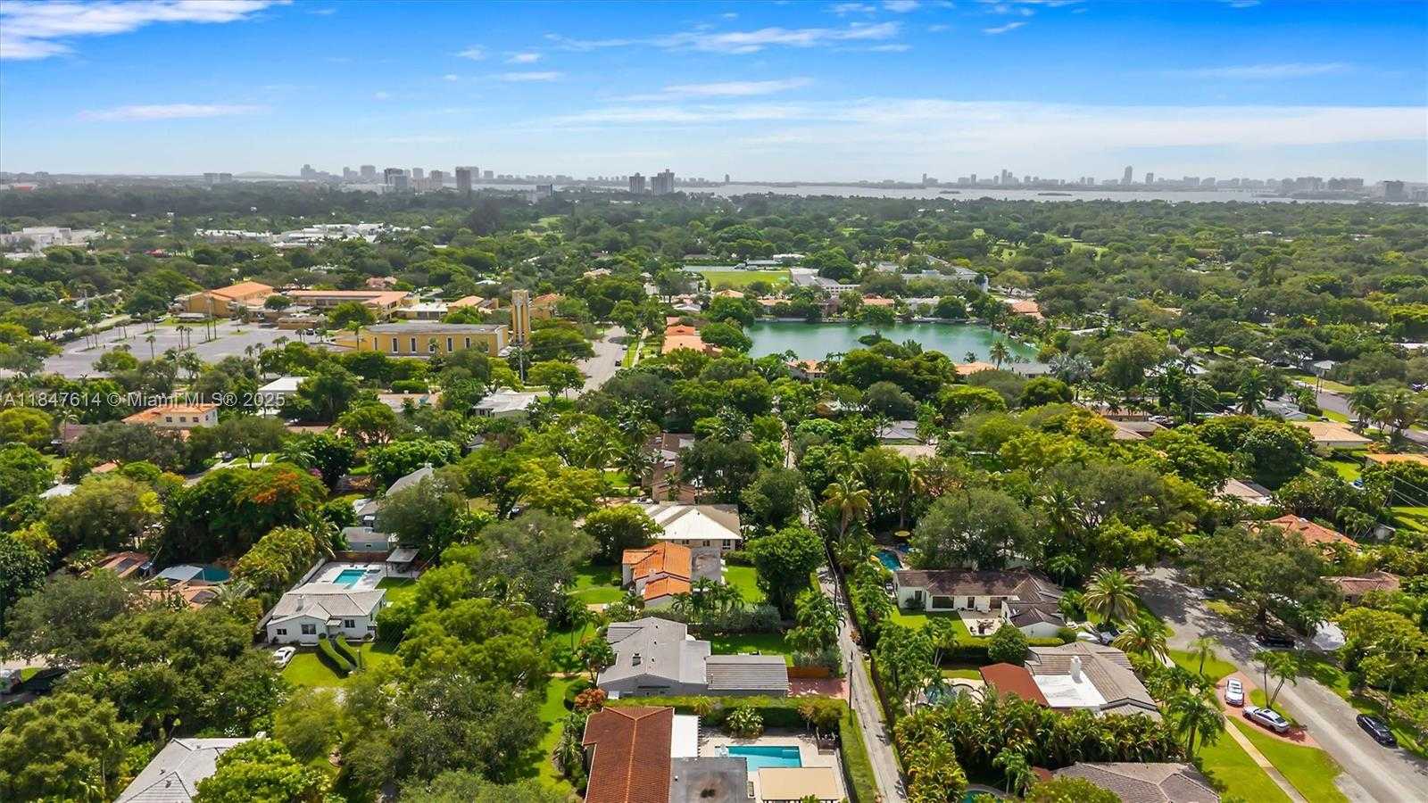 Small Image of 318 NORTH EAST 105TH ST, Miami Shores Number 36