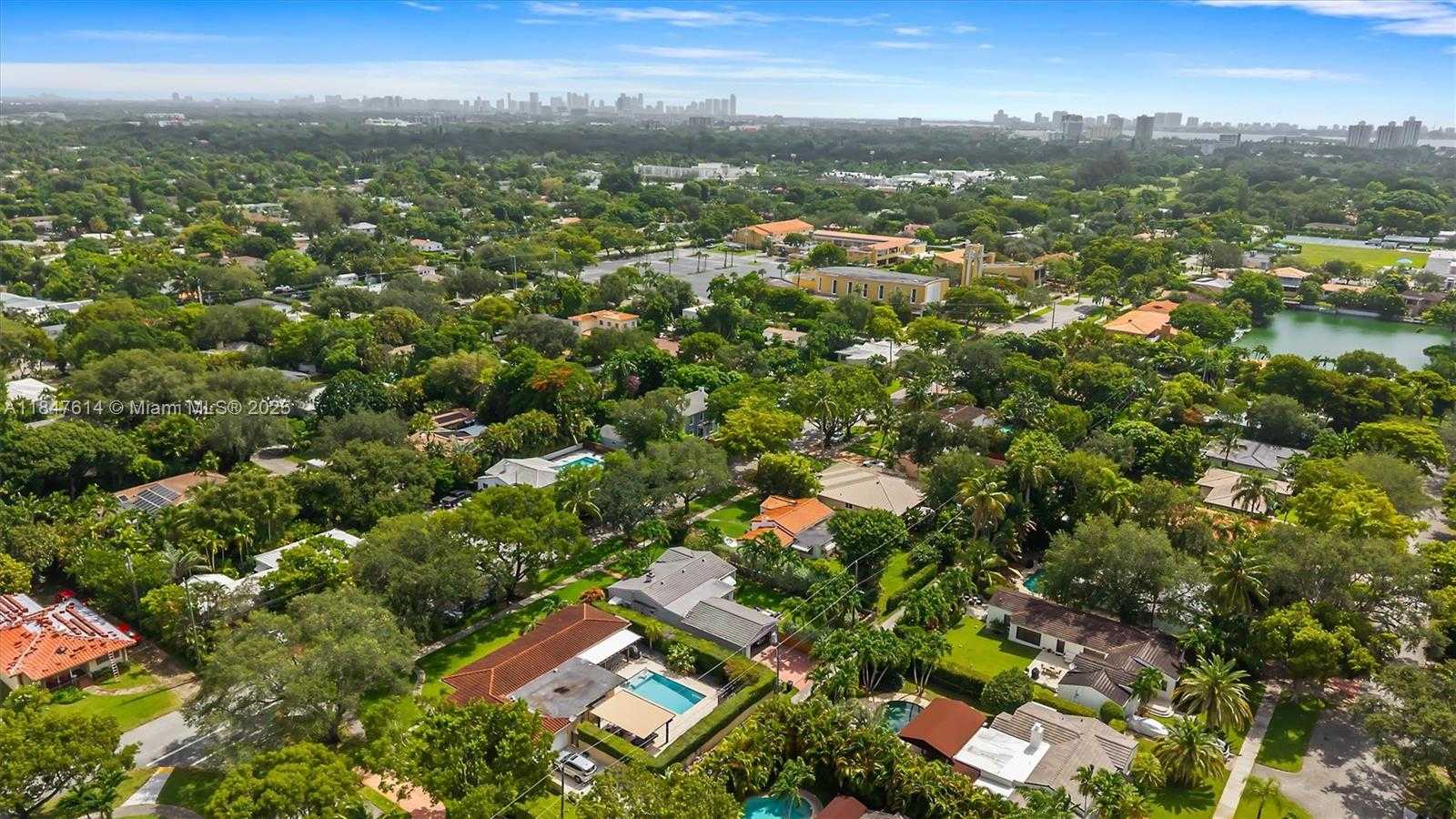 Small Image of 318 NORTH EAST 105TH ST, Miami Shores Number 38