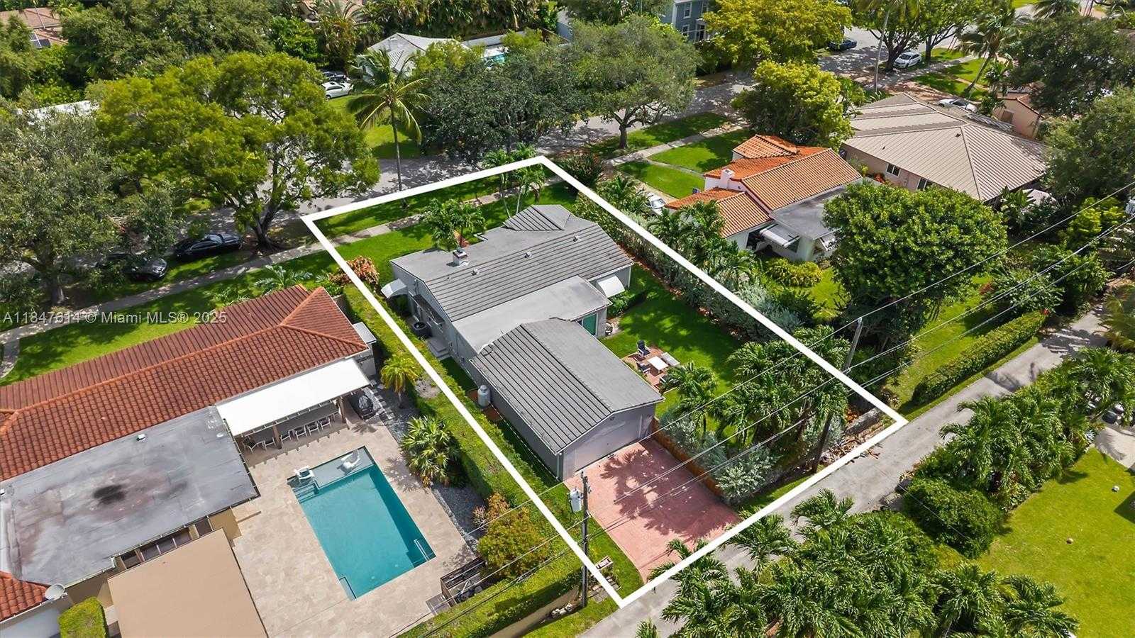 Small Image of 318 NORTH EAST 105TH ST, Miami Shores Number 45