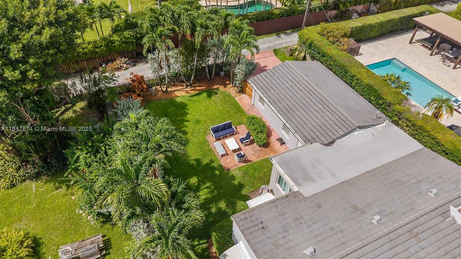 Small Image of 318 NORTH EAST 105TH ST, Miami Shores Number 48