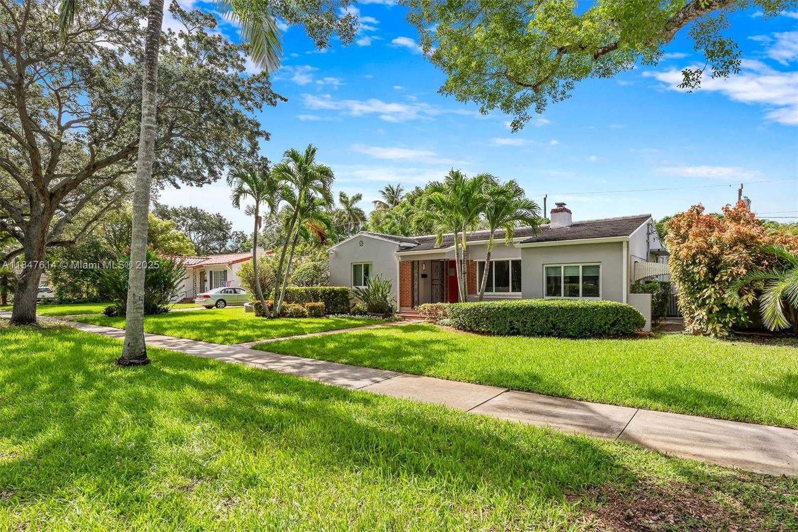 Small Image of 318 NORTH EAST 105TH ST, Miami Shores Number 50