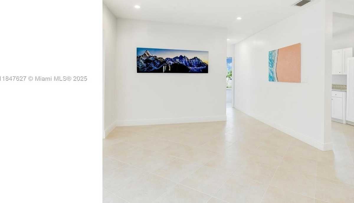 Small Image of 800 SOUTH WEST 26TH CT, Fort Lauderdale Number 36