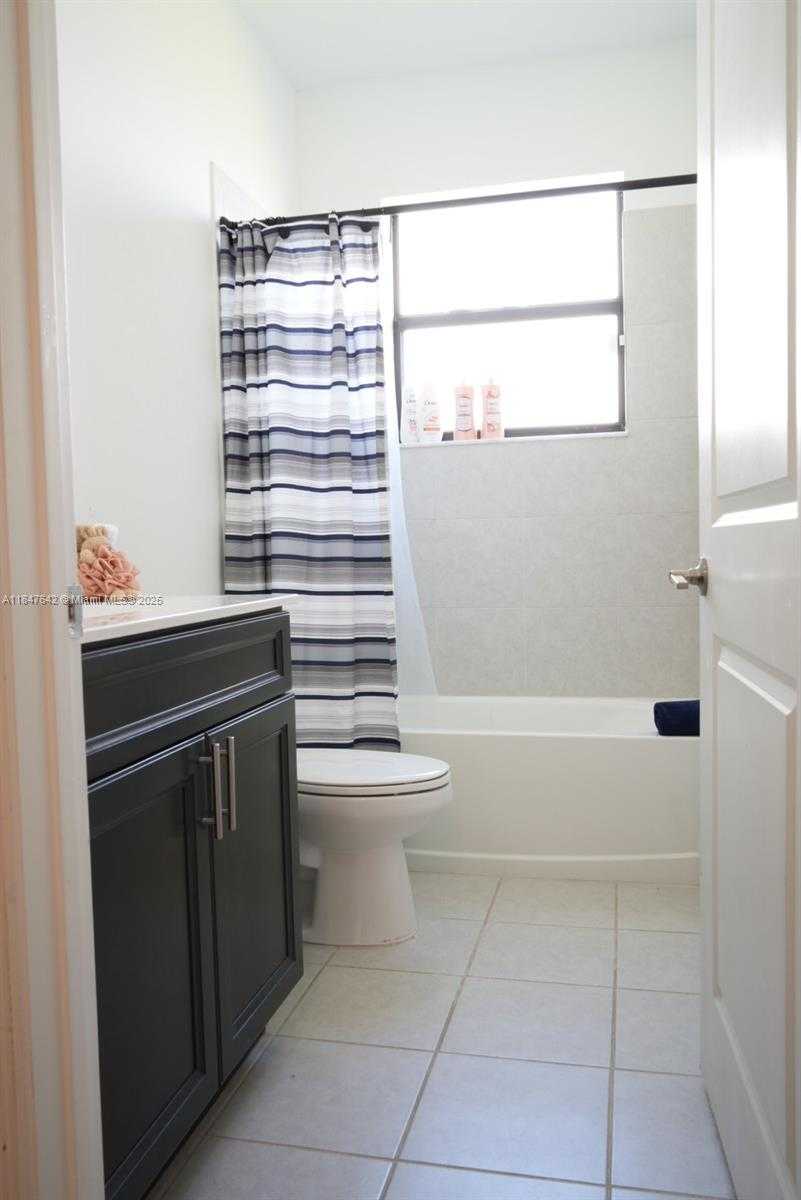 Small Image of 13321 SOUTH WEST 284TH TER, Homestead Number 15