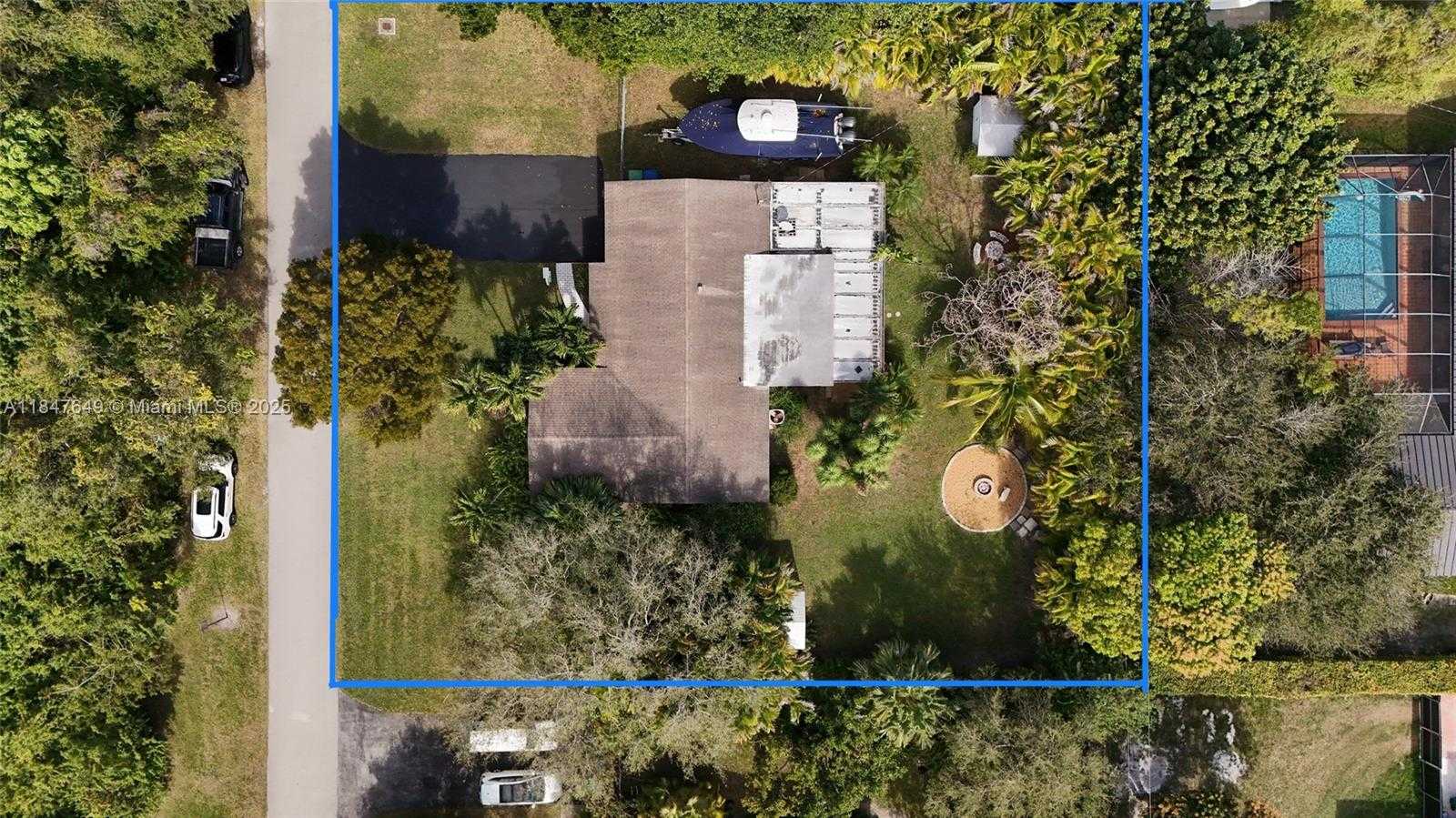 Small Image of 16941 SOUTH WEST 88TH AVENUE, Palmetto Bay Number 24