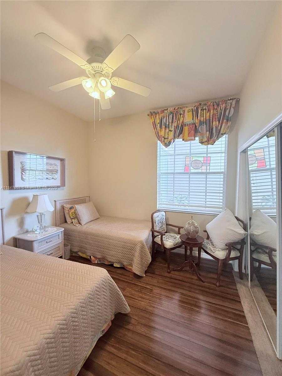 Small Image of 710 GRAND RAPIDS BLVD, Naples Number 20