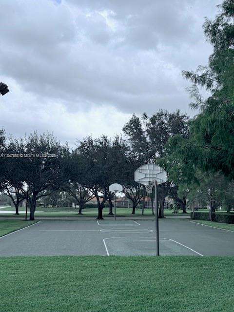 Small Image of 710 GRAND RAPIDS BLVD, Naples Number 36