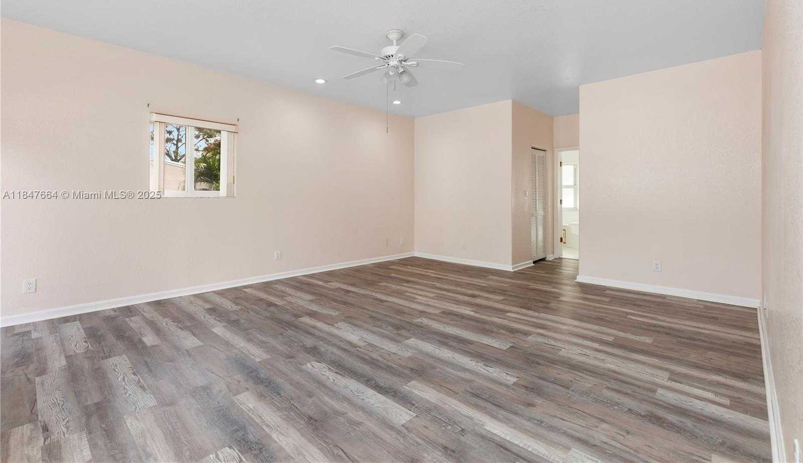 Small Image of 424 BAYBERRY DR, Plantation Number 23