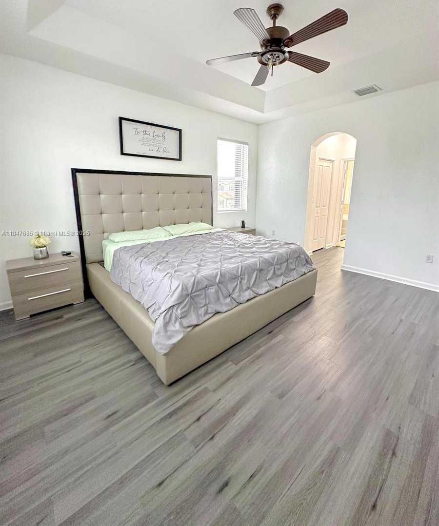 Small Image of 4162 NORTH EAST 21ST ST, Homestead Number 20
