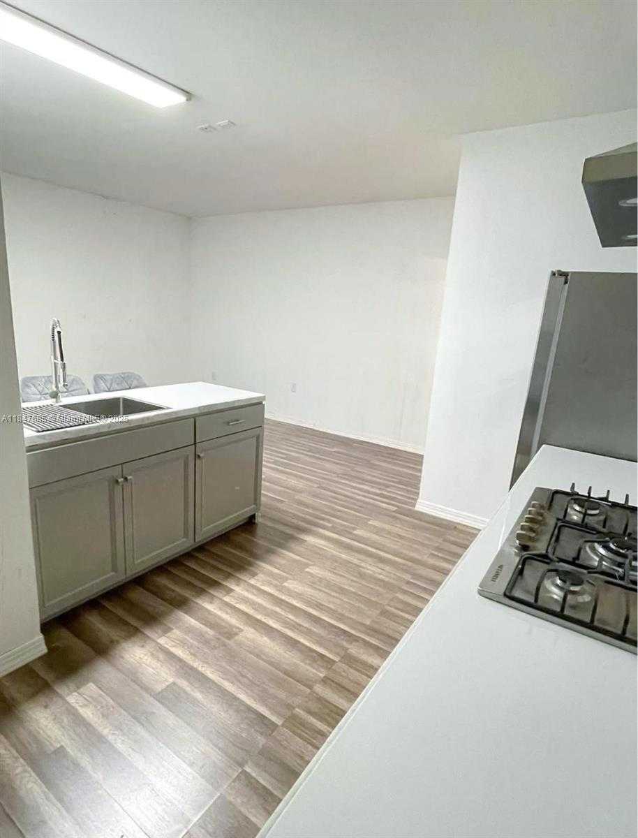 Small Image of 4162 NORTH EAST 21ST ST, Homestead Number 39