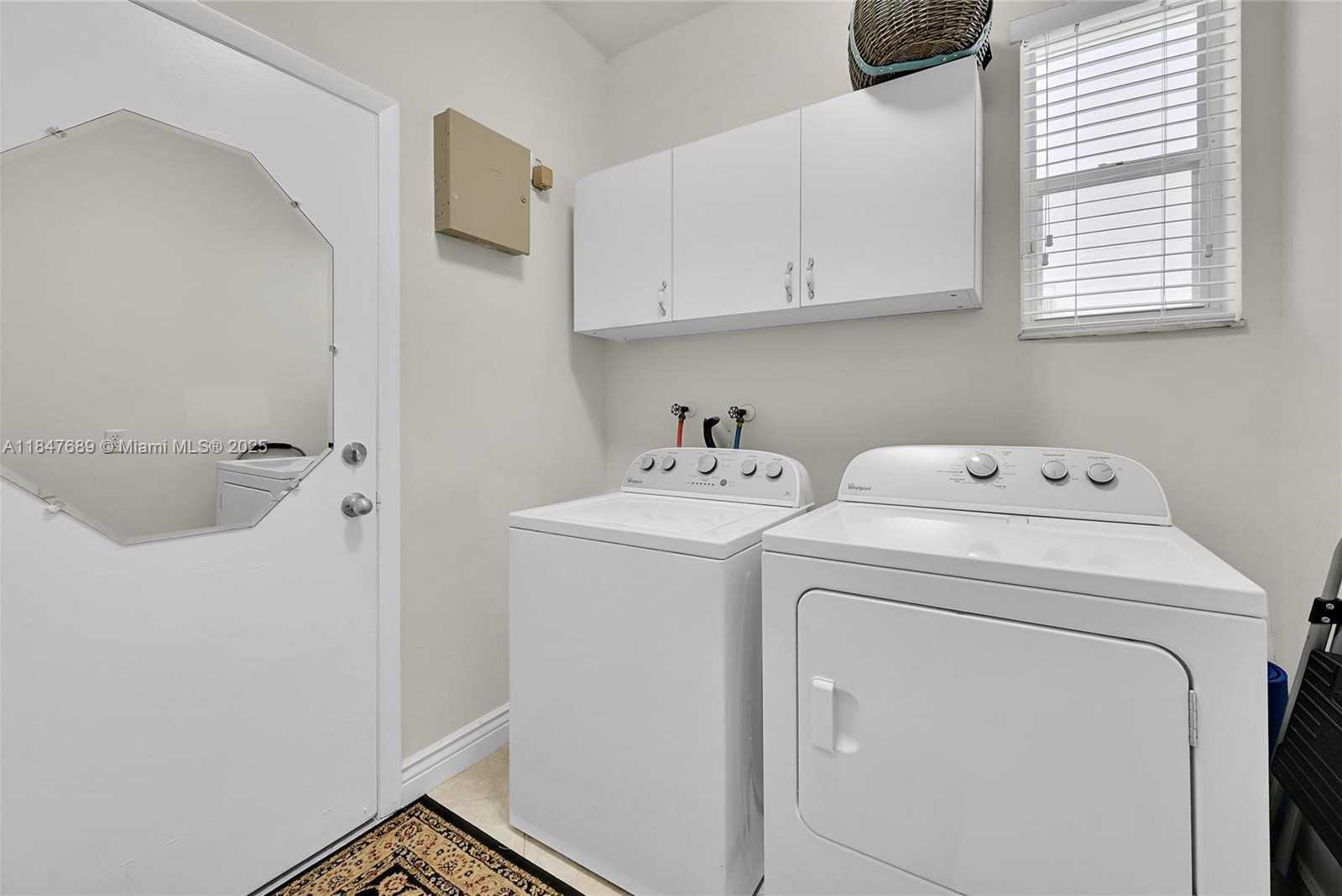 Small Image of 3067 BAYBERRY WAY, Margate Number 23